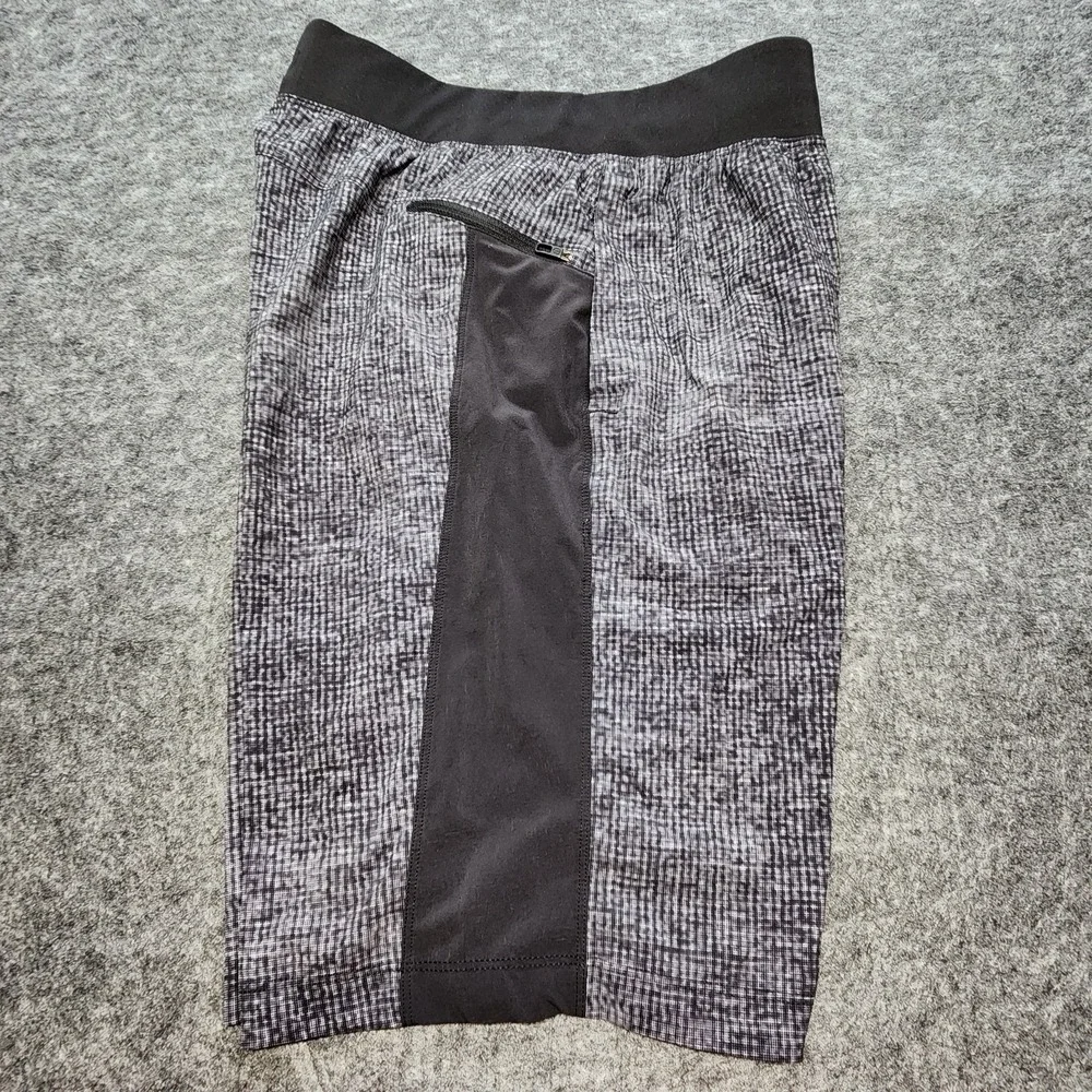 Mens Lululemon Linerless Athletic Grey Shorts Pull On Side Zipper Pocket Small
